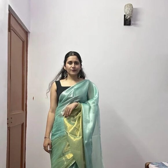 Khadi Cotton Saree - Picture 6 of 12